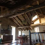Casa Peltre * Sarria