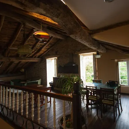 Casa Peltre 旅馆 萨里亚