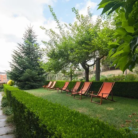 Casa Peltre 旅馆 *