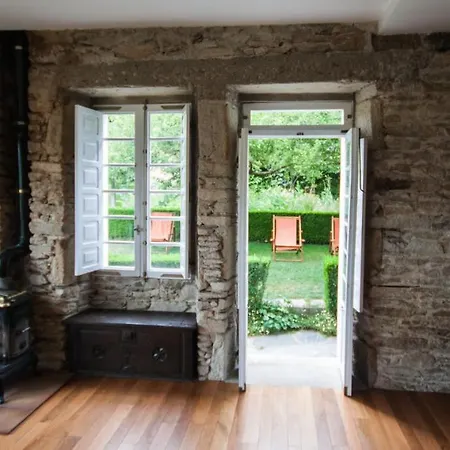 Casa Peltre Hostel *