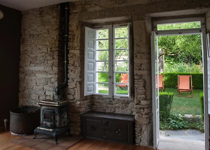 Casa Peltre Хостел