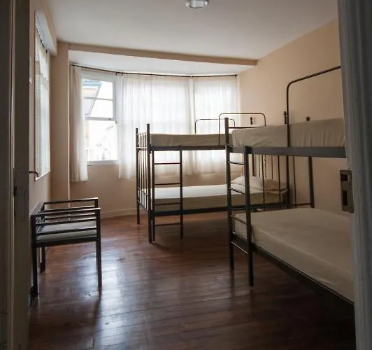 Casa Peltre Hostel *